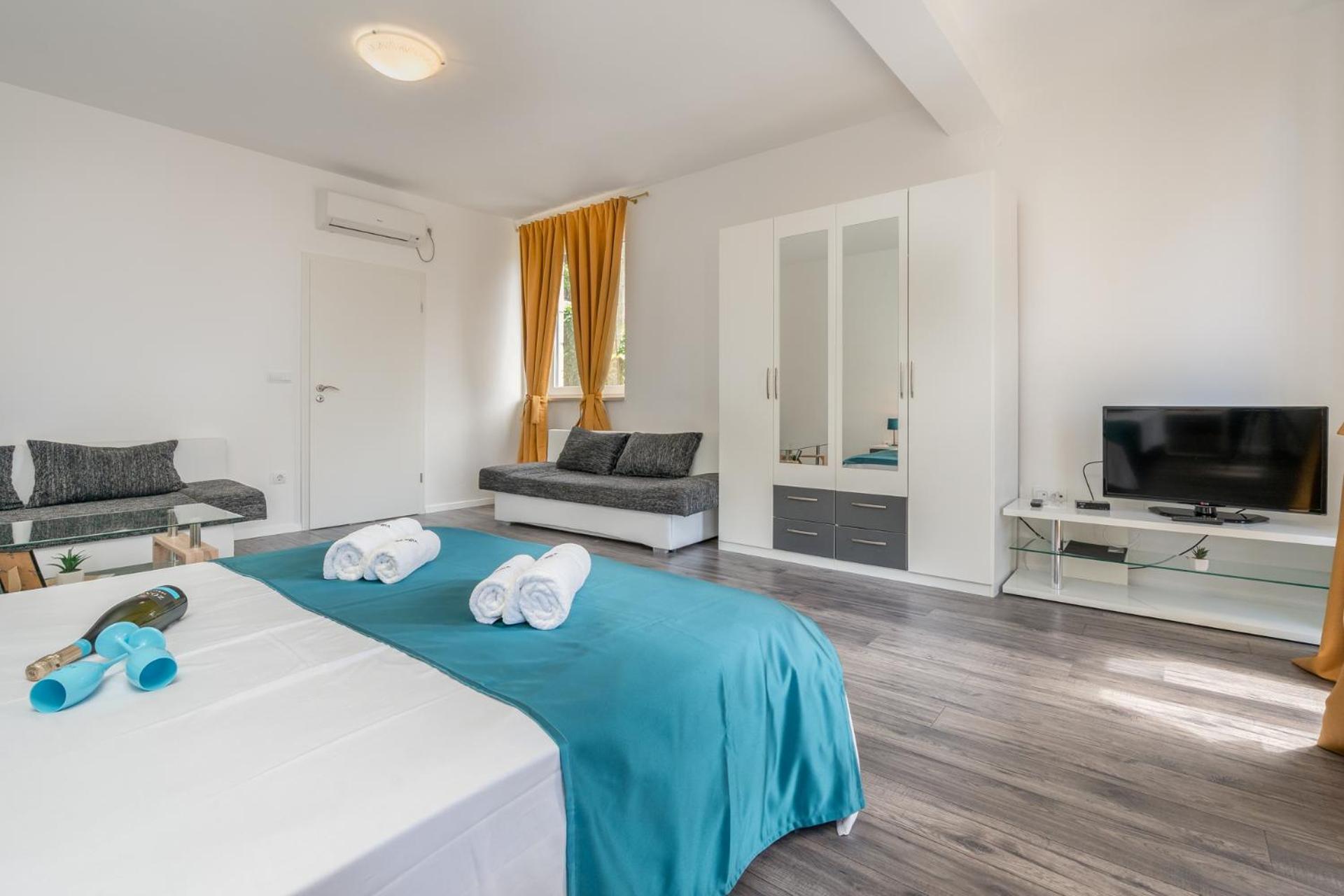 Apartments Villa Silvana ムリニ エクステリア 写真